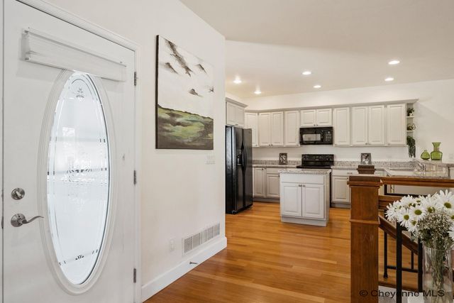 925 WHISPERING HILLS, Cheyenne, WY 82009