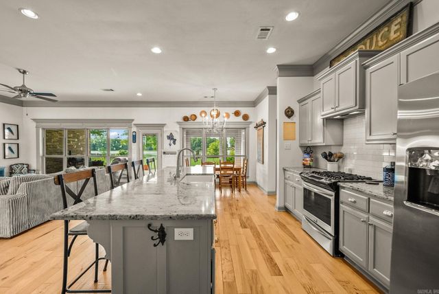 740 Mound View Drive, England, AR 72046