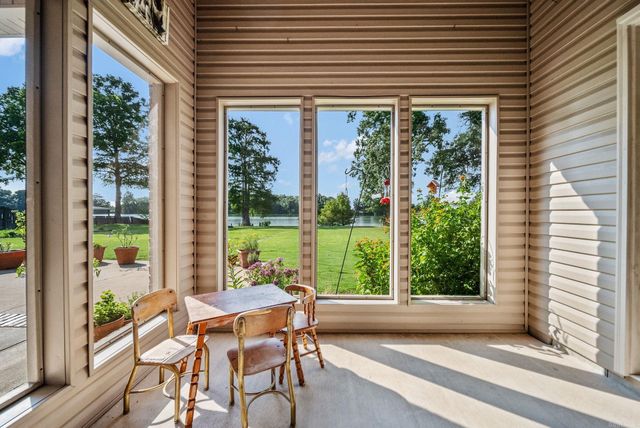 740 Mound View Drive, England, AR 72046