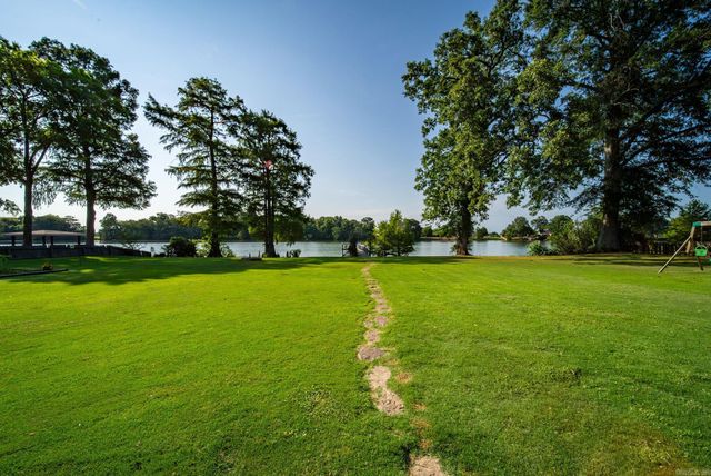 740 Mound View Drive, England, AR 72046