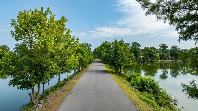 740 Mound View Drive, England, AR 72046