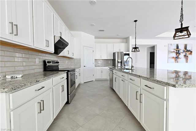 11171 Canopy LOOP, Fort Myers, FL 33913