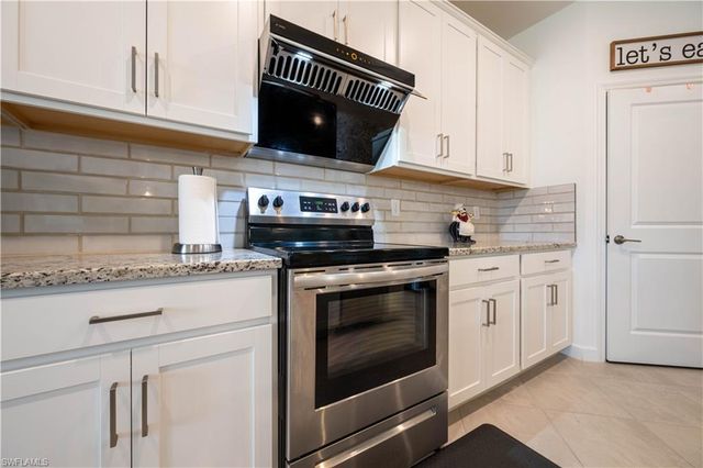 11171 Canopy LOOP, Fort Myers, FL 33913