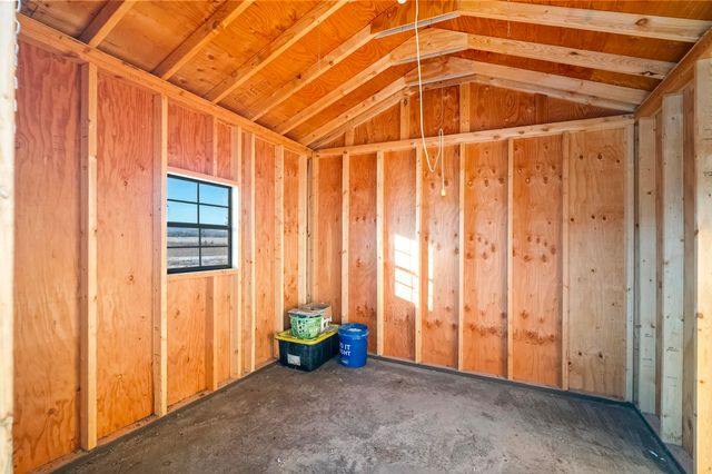 8715 W Antler Rd, Deer Park, WA 99006