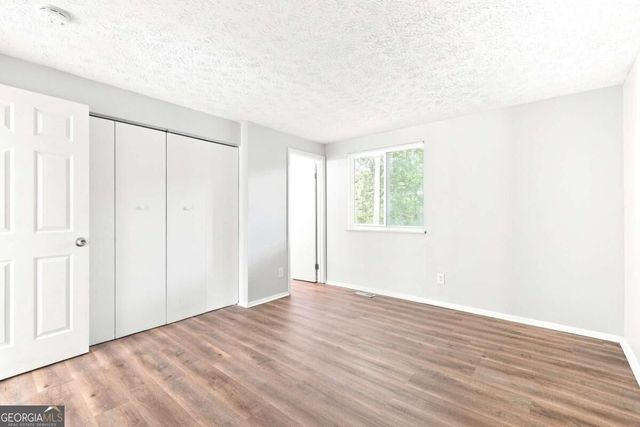 2078 Kimber Trail, Stone Mountain, GA 30088