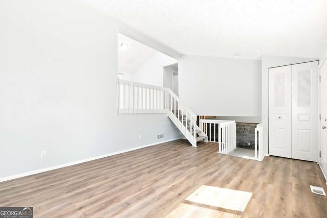 2078 Kimber Trail, Stone Mountain, GA 30088
