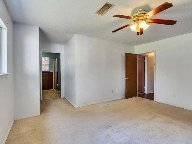 1215 Briar Lane, Wharton, TX 77488