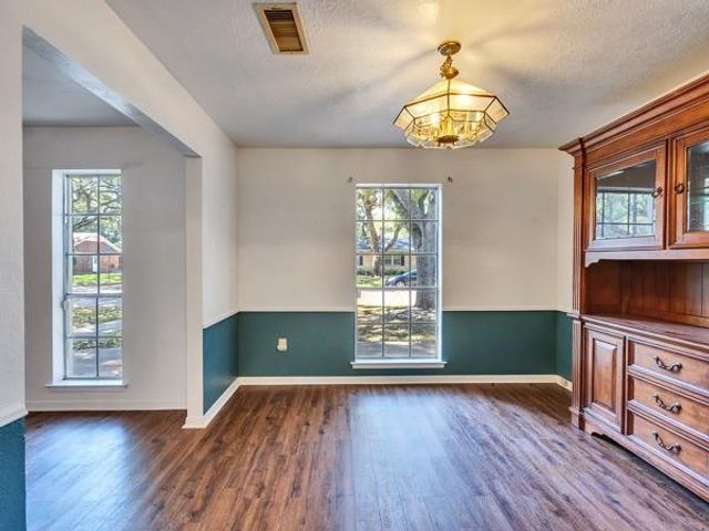 1215 Briar Lane, Wharton, TX 77488