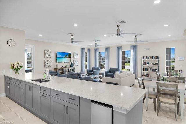 1152 ENBROOK LOOP, Naples, FL 34114