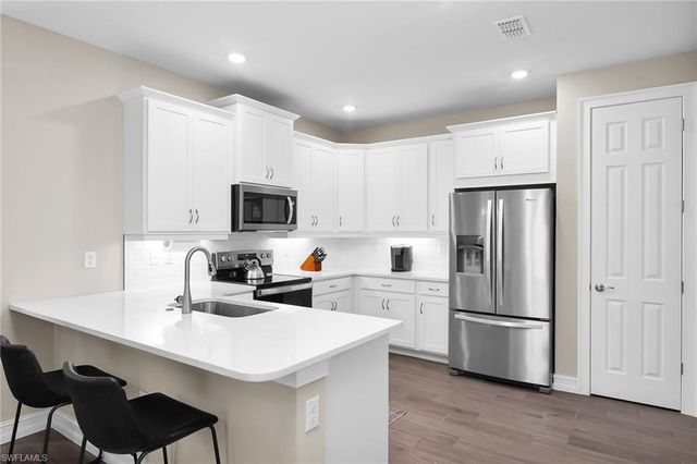 1152 ENBROOK LOOP, Naples, FL 34114