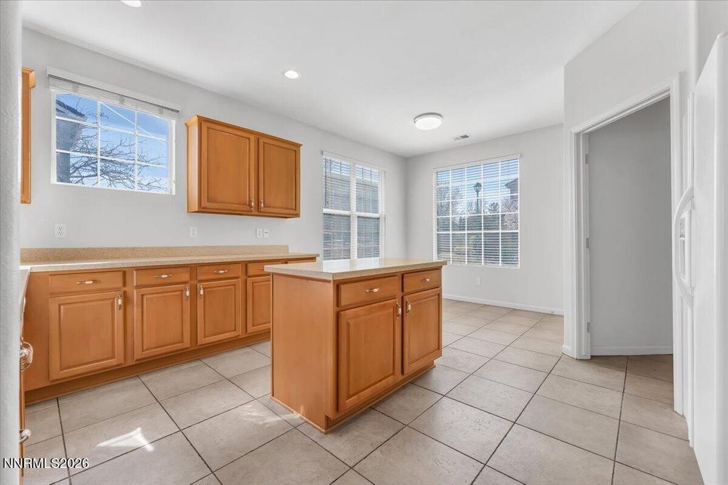 Image 8 of property listing at 10543 Iron Point Circle, Reno, NV 89521