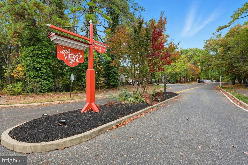 805 MOUNT VERNON CT, Marlton, NJ 08053