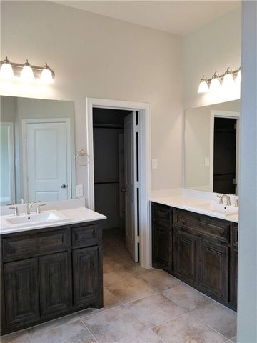 811 Knox Drive, Rockwall, TX 75087