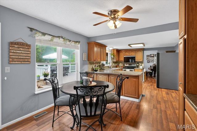 1457 Greenfield Crossing Court, Ballwin, MO 63021