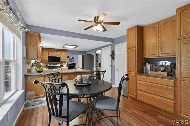 1457 Greenfield Crossing Court, Ballwin, MO 63021