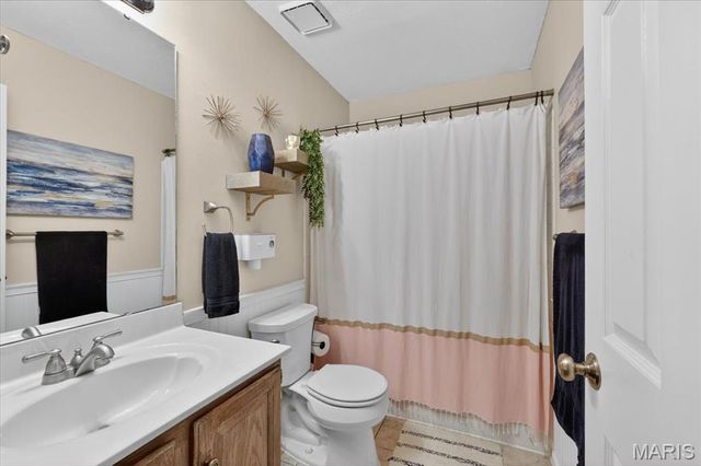 1457 Greenfield Crossing Court, Ballwin, MO 63021