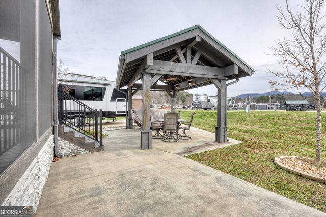 465 Mtn Creek Road, Blairsville, GA 30512