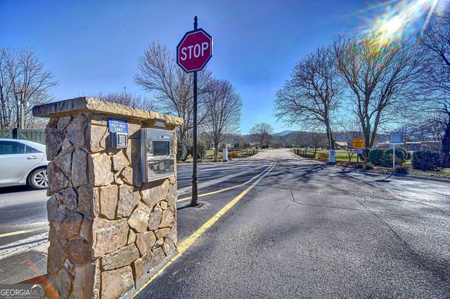 465 Mtn Creek Road, Blairsville, GA 30512