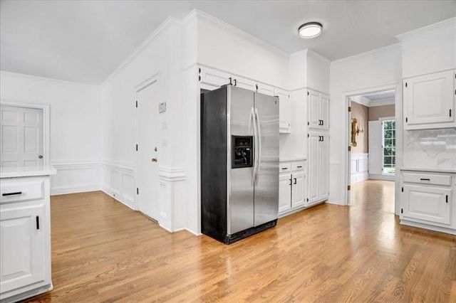 1887 Chedworth Court, Stone Mountain, GA 30087