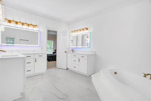 1887 Chedworth Court, Stone Mountain, GA 30087