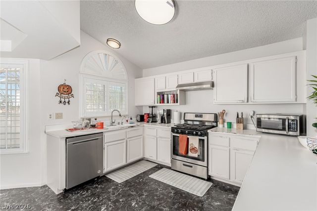 2236 Welsey Manor Drive, Las Vegas, NV 89156