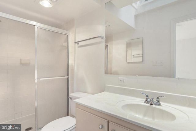 1454 N QUINN ST, Arlington, VA 22209