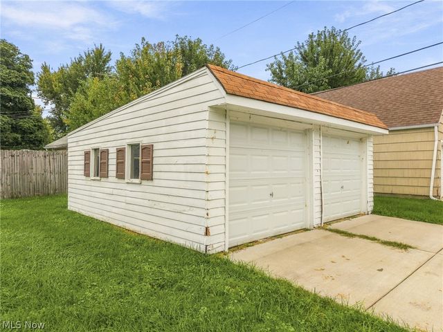 287 E 248th Street, Euclid, OH 44123