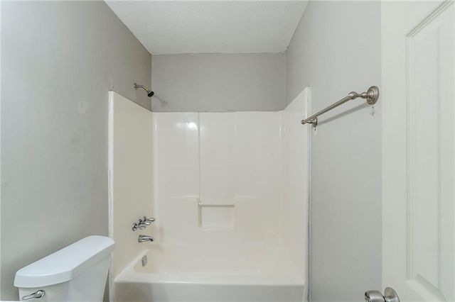1665 Dunbarton Drive, Lithonia, GA 30058