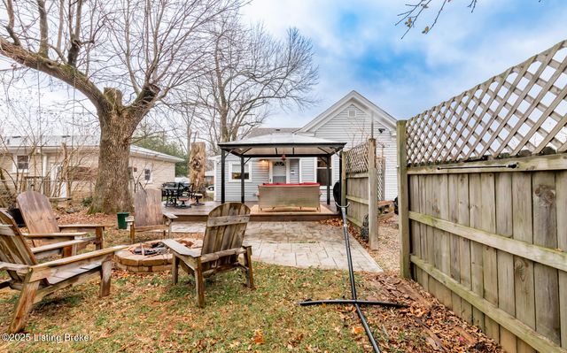 10101 Snively Ave, Jeffersontown, KY 40299