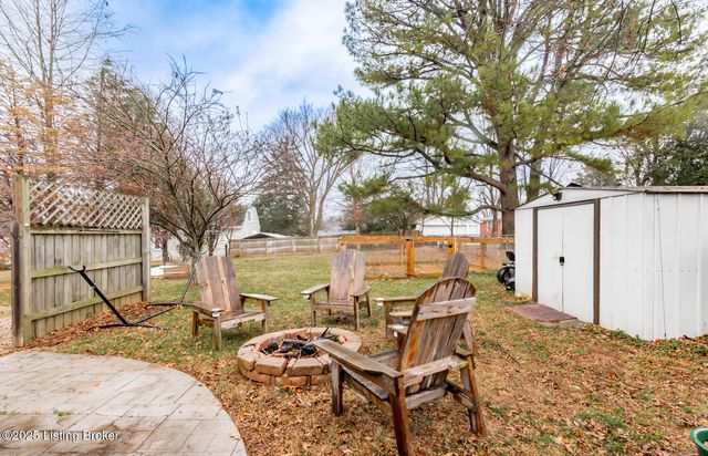 10101 Snively Ave, Jeffersontown, KY 40299