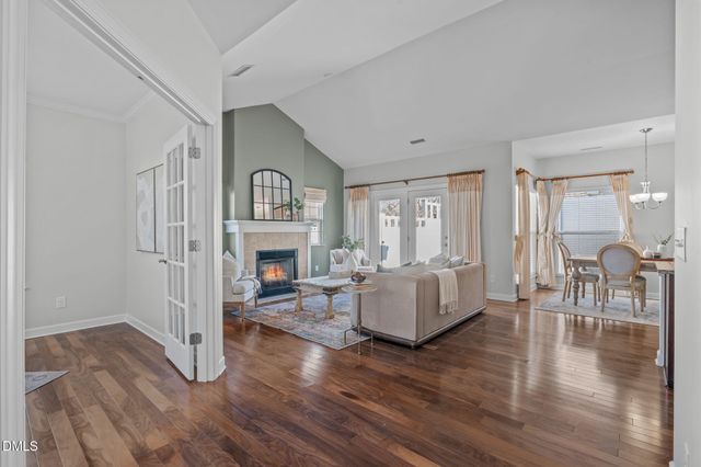 5224 Niagra Drive, Chapel Hill, NC 27517