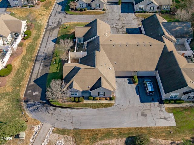 5224 Niagra Drive, Chapel Hill, NC 27517