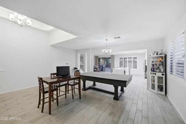 888 E CARLA VISTA Drive, Gilbert, AZ 85295