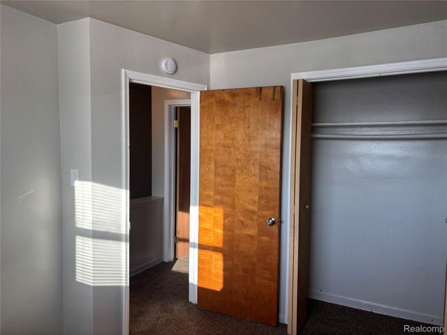 20801 Plymouth Road, Detroit, MI 48228