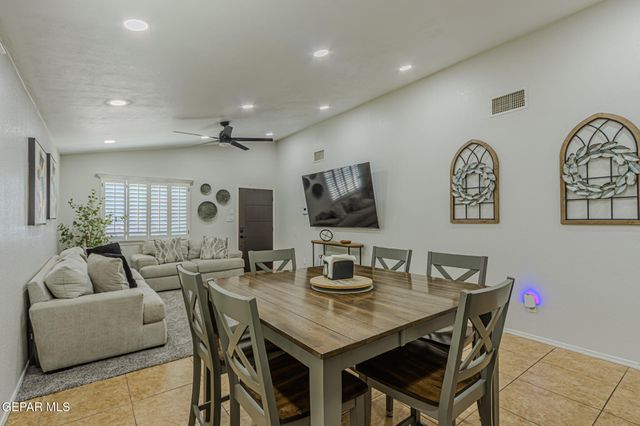 10269 Valle De Oro Drive, Socorro, TX 79927