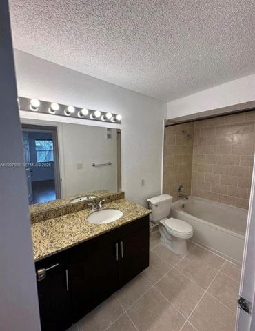 15570 SW 105th Ln 1718, Miami, FL 33196