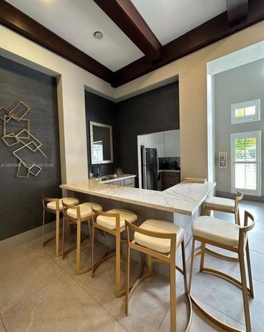 15570 SW 105th Ln 1718, Miami, FL 33196