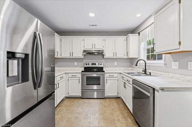 141 Leeds Lane, King, NC 27021
