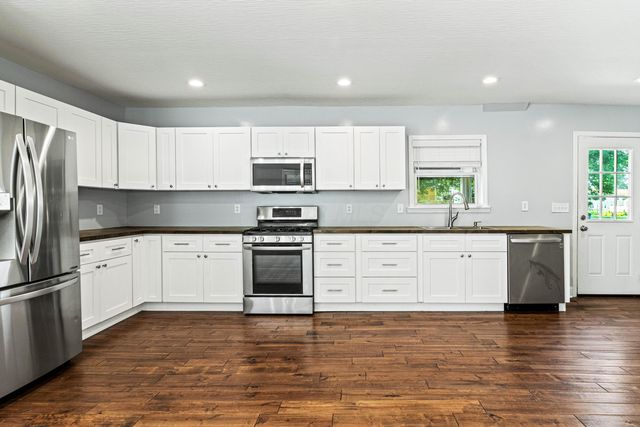 3365 Lakeside Road, Millersport, OH 43046