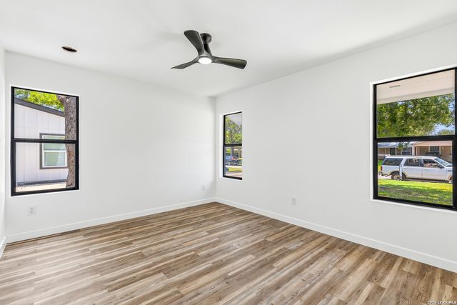 225 Wellesley, San Antonio, TX 78209