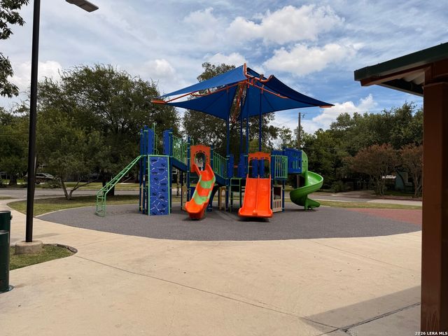 225 Wellesley, San Antonio, TX 78209