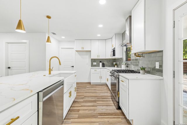 225 Wellesley, San Antonio, TX 78209