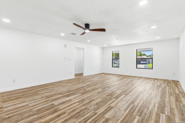 225 Wellesley, San Antonio, TX 78209