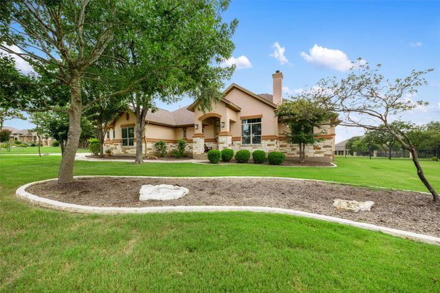 701 W Majestic Oak LN, Georgetown, TX 78633