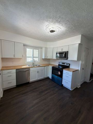 1147 Beaumont Avenue, Dayton, OH 45410