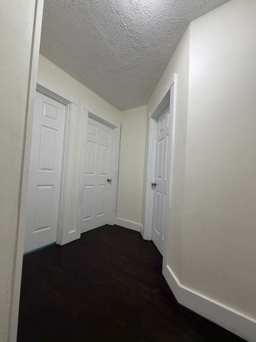 1147 Beaumont Avenue, Dayton, OH 45410