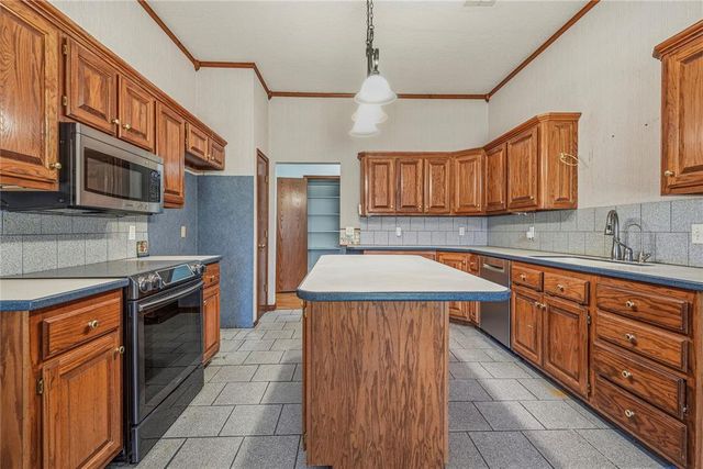 3808 Drawbridge Lane, Norman, OK 73072