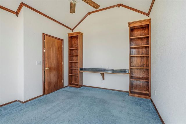 3808 Drawbridge Lane, Norman, OK 73072