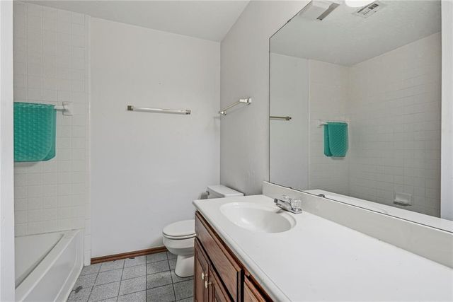 3808 Drawbridge Lane, Norman, OK 73072