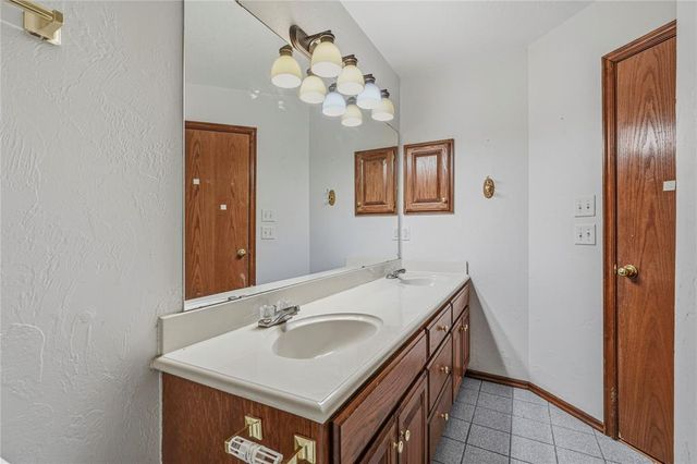 3808 Drawbridge Lane, Norman, OK 73072
